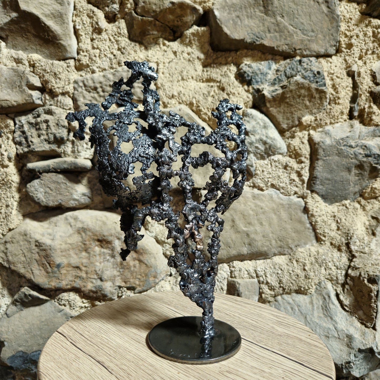 帕瓦蒂沉默-女性人体雕塑蕾丝金属钢青铜