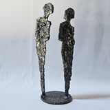 Duo de muses 65-23 - Sculpture femmes métal Bronze, Acier et feuilles or 24 carats