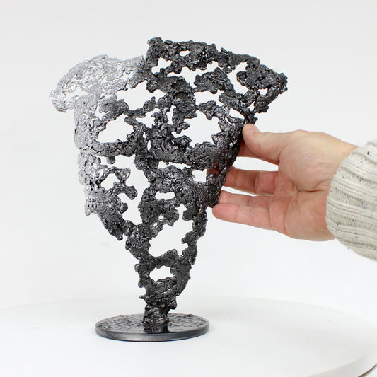 Pavarti Surfeur - Sculpture corps masculin dentelle metal et chrome