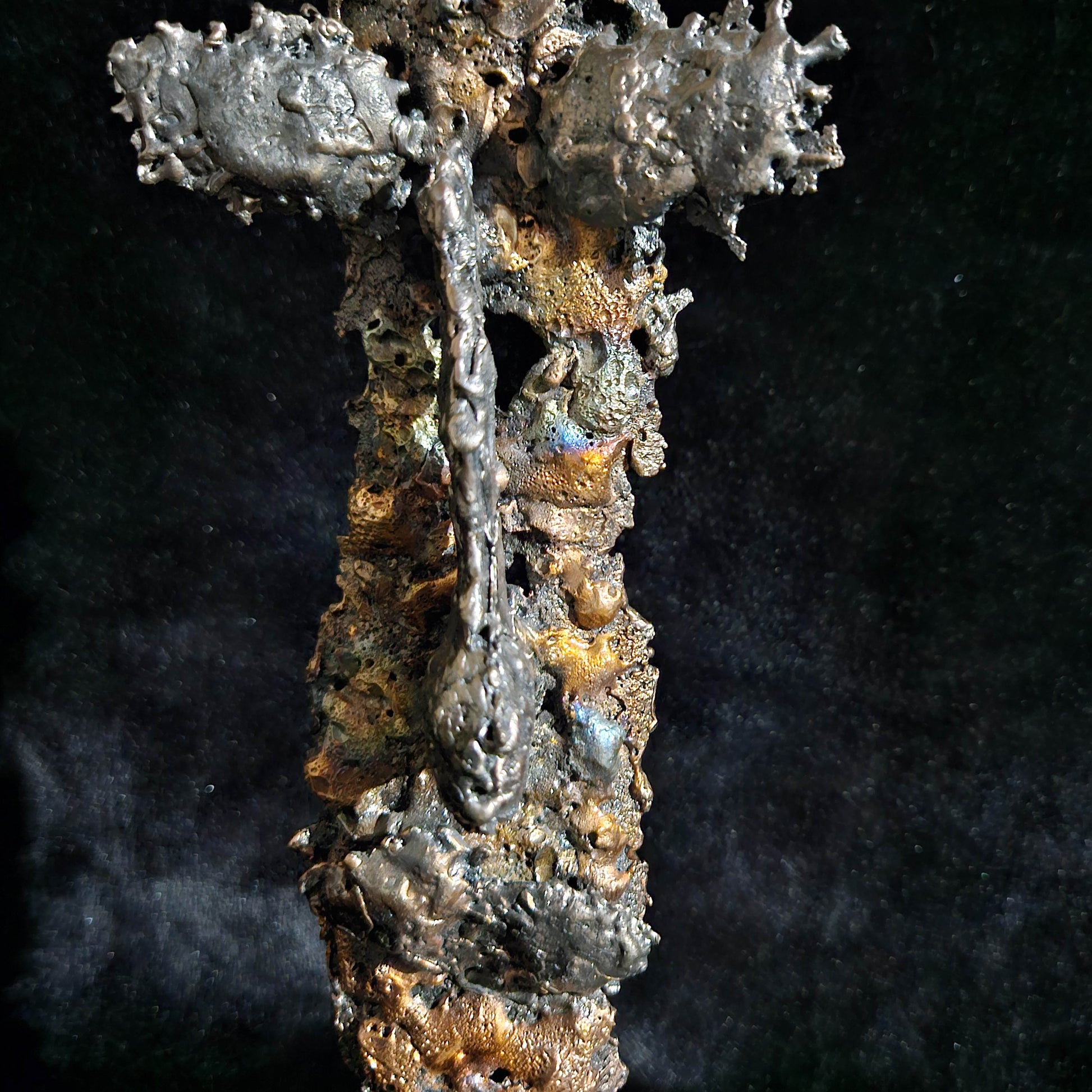 Acteur de l'ombre 4 - Sculpture visage dentelle métal acier bronze