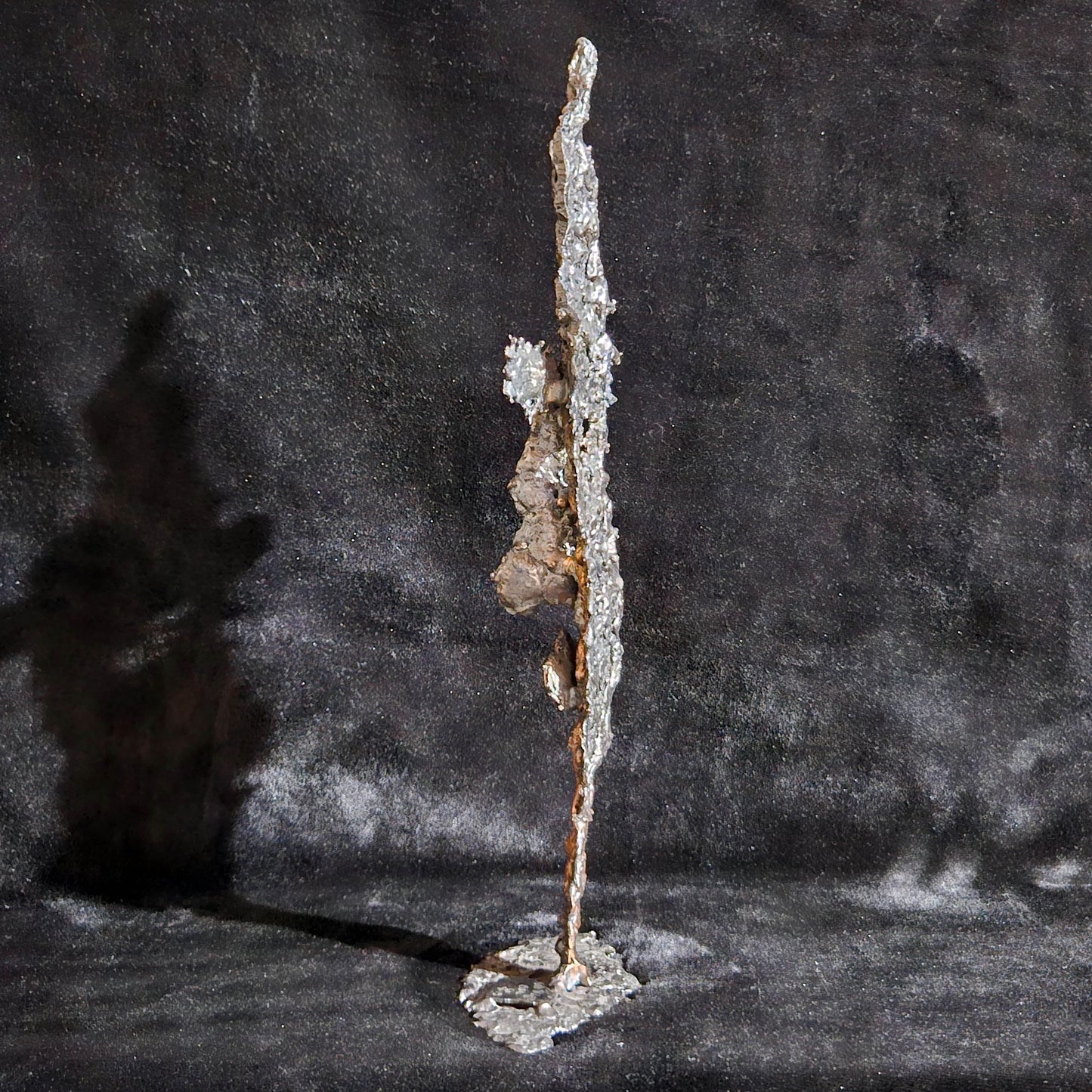 Acteur de l'ombre 4 - Sculpture visage dentelle métal acier bronze