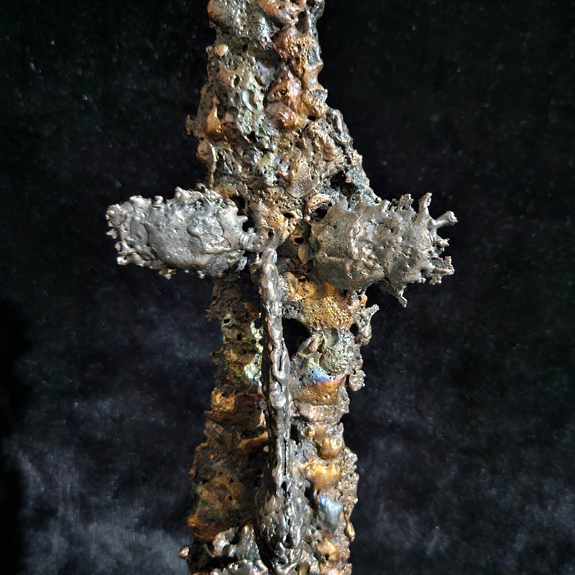 Acteur de l'ombre 4 - Sculpture visage dentelle métal acier bronze