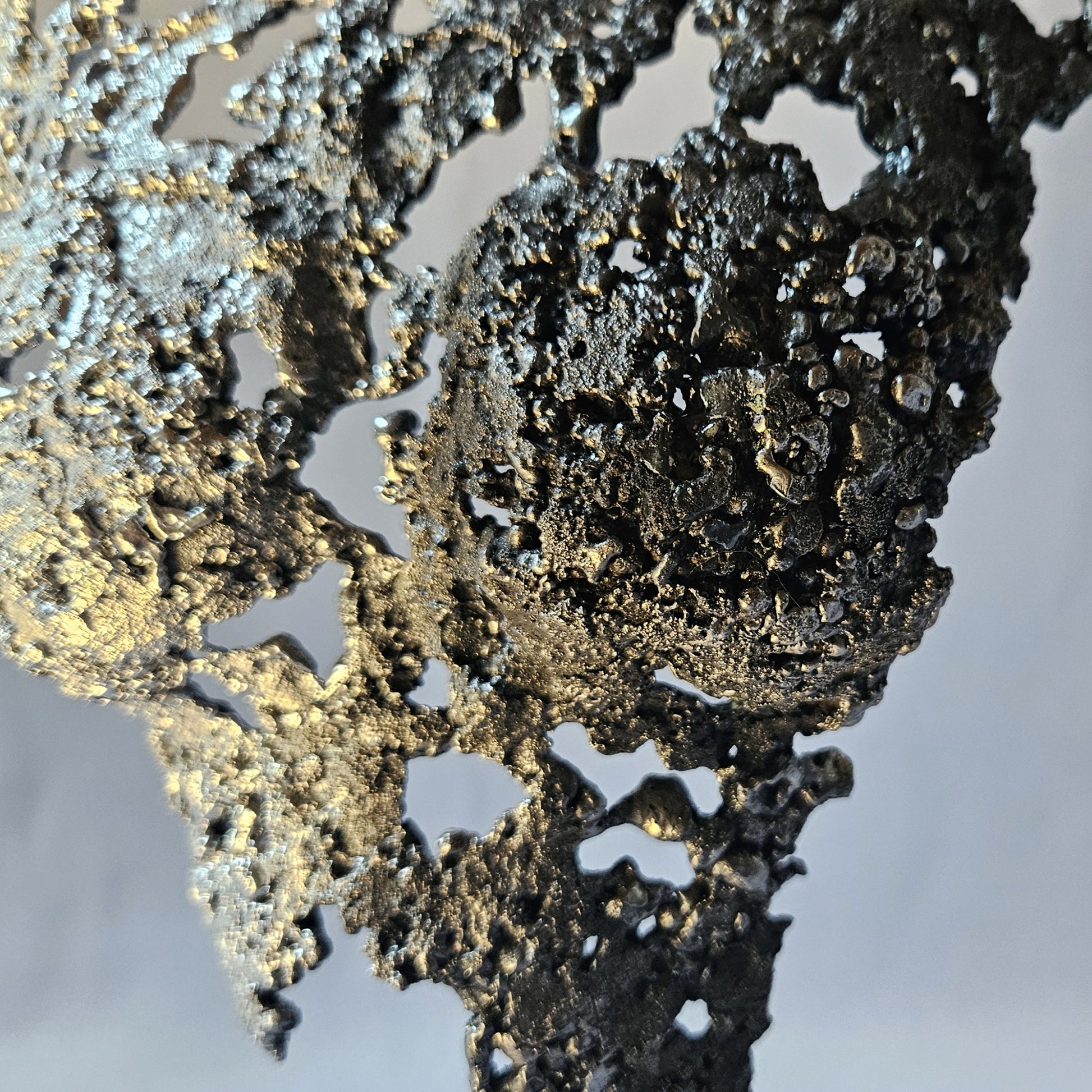 Pavarti Rose - Sculpture corps de femme dentelle métal acier et chrome