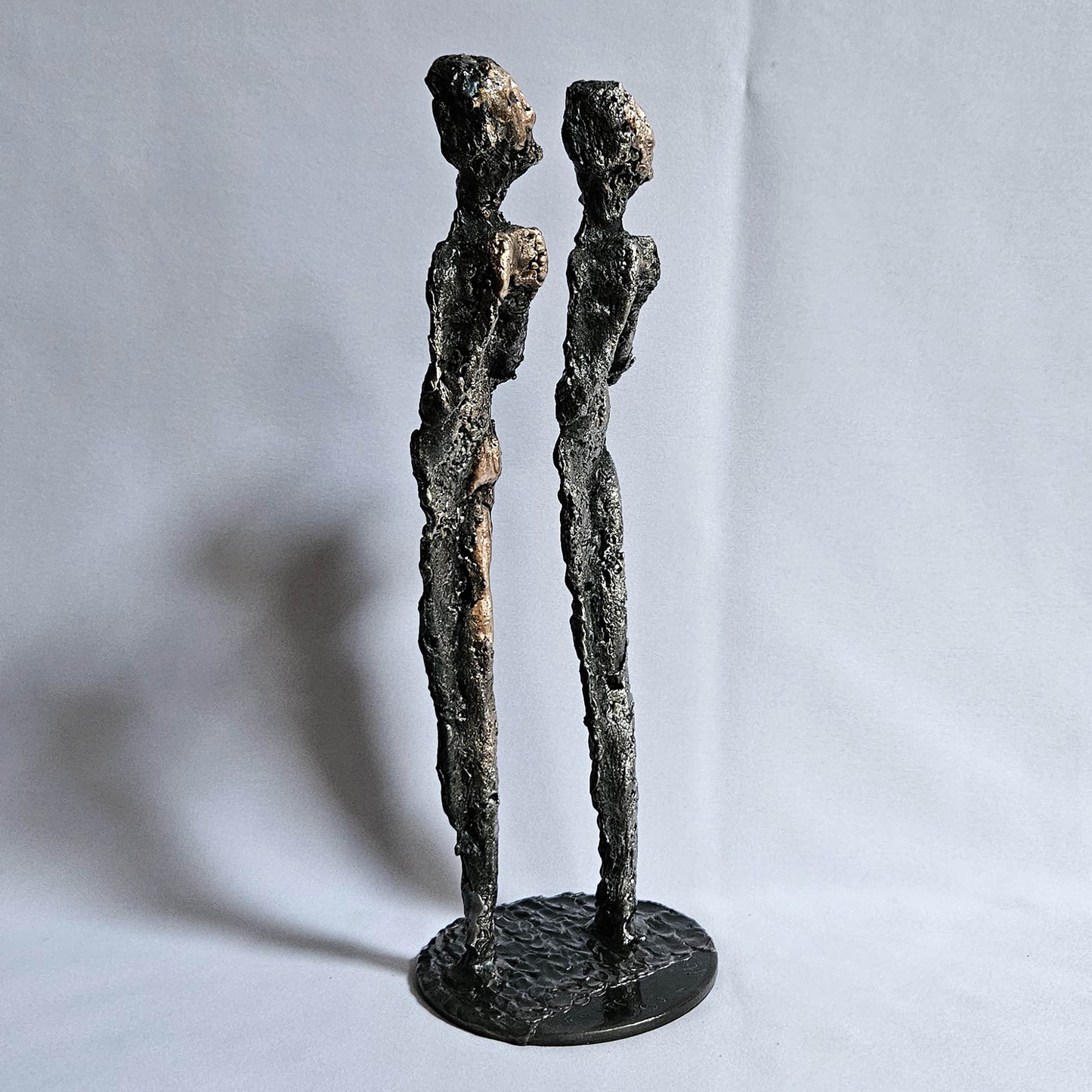 Duo de muses 12-24 - Sculpture femmes métal Bronze et Acier