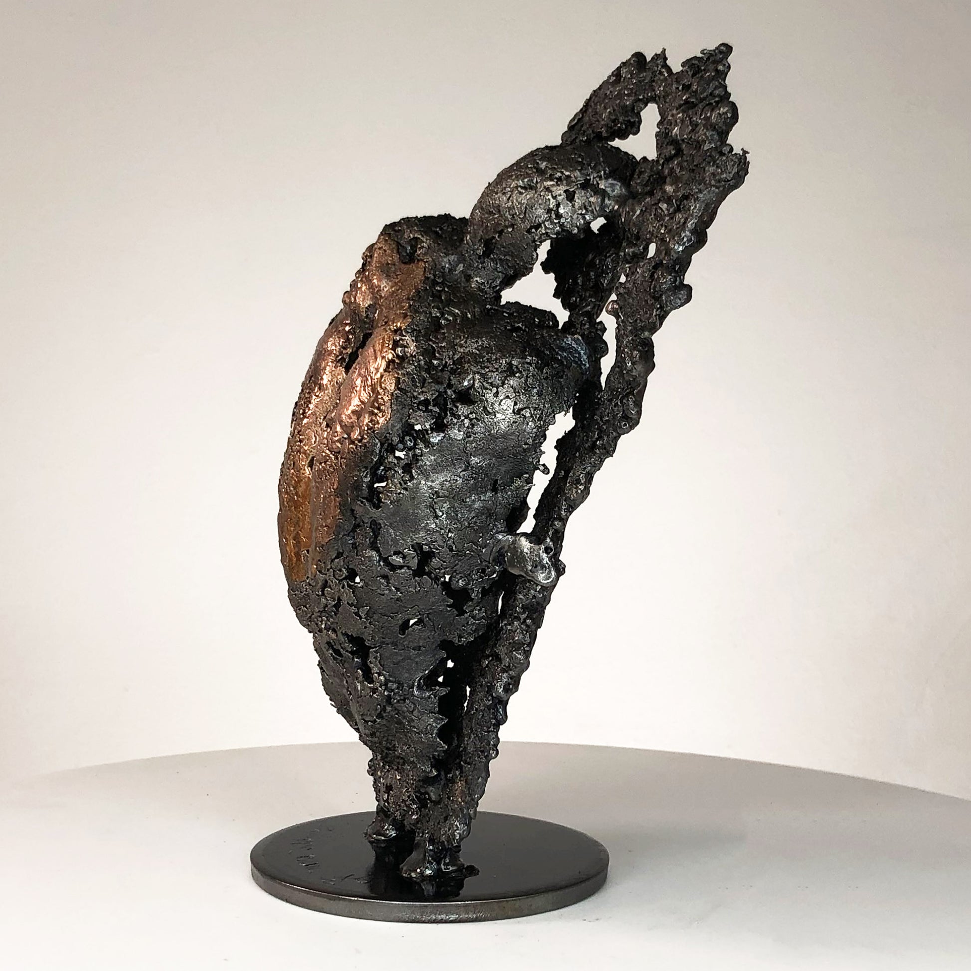 La montagne yogi 120-21 - Sculpture dos homme dentelle métal bronze acier