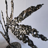 Jeu de Plume 13-24 - Sculpture abstraite dentelle metal acier et bronze