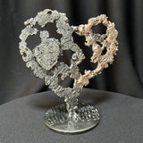Sculpture cœur en dentelle de métal acier et bronze 15 cm signée Philippe Buil avec petit cœur latéral en acier