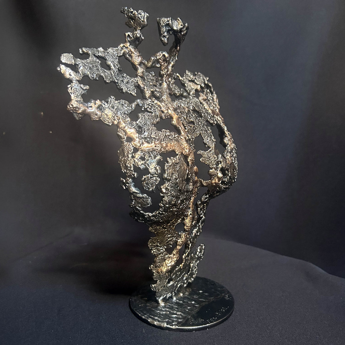 Sculpture Pavarti La Force du Souffle de petite taille sur son socle