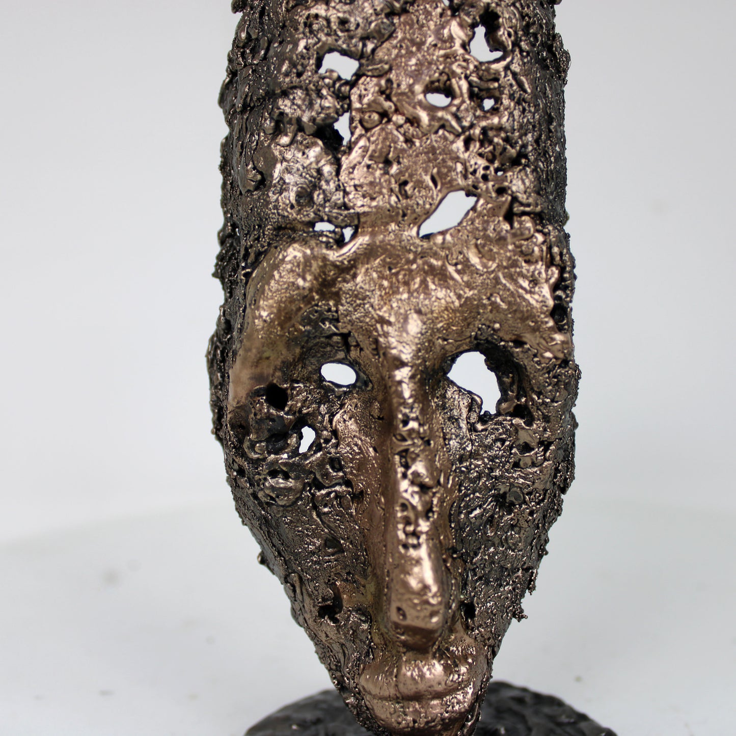 sculpture africaine bronze acier dentelle - détail