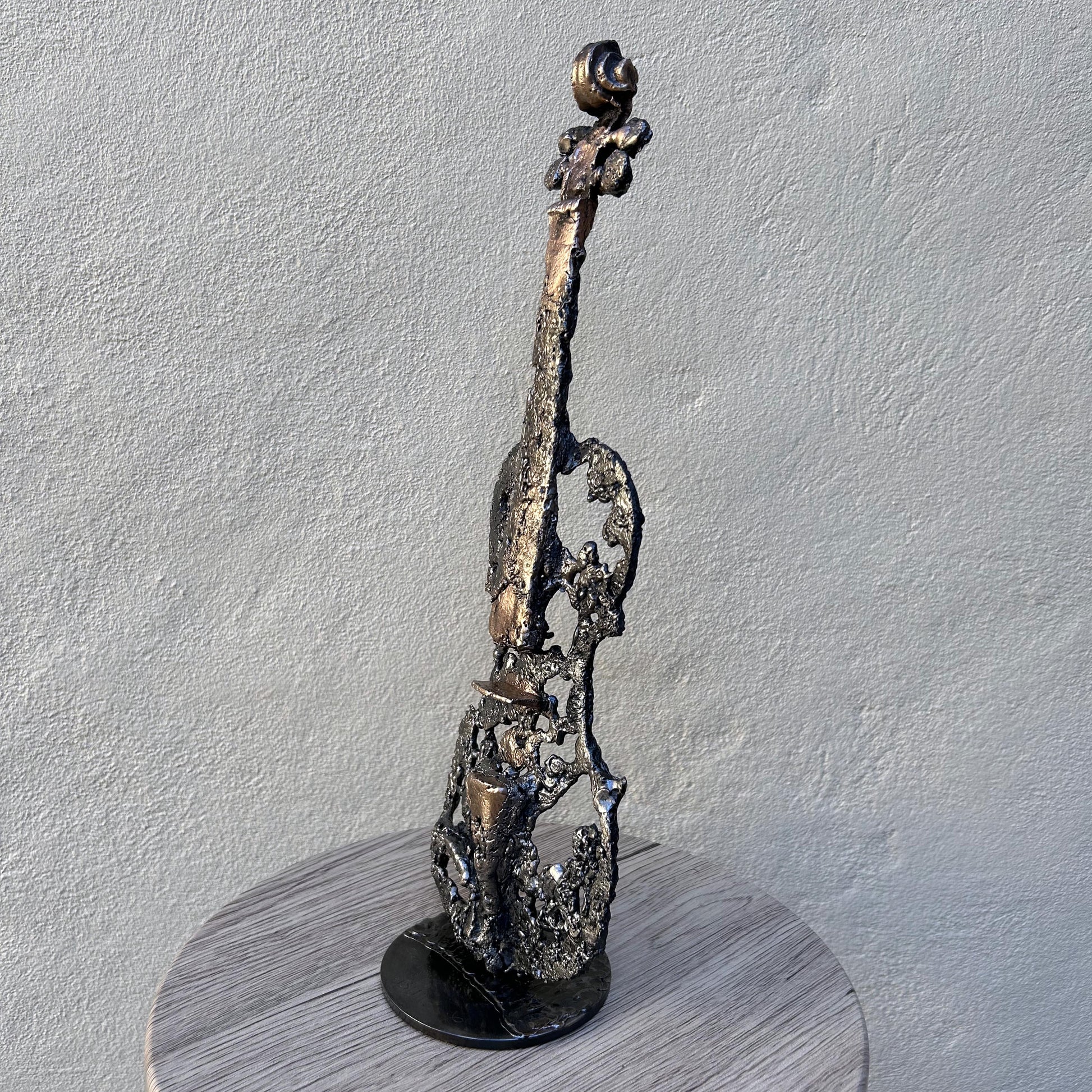 Oublié des dieux 71-23 - Sculpture violon dentelle métal acier et bronze