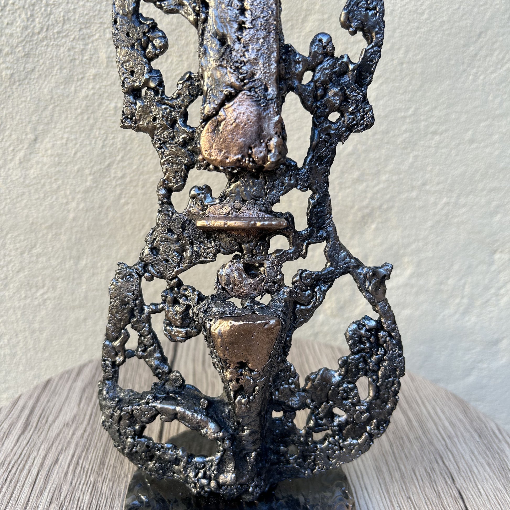 Oublié des dieux 71-23 - Sculpture violon dentelle métal acier et bronze