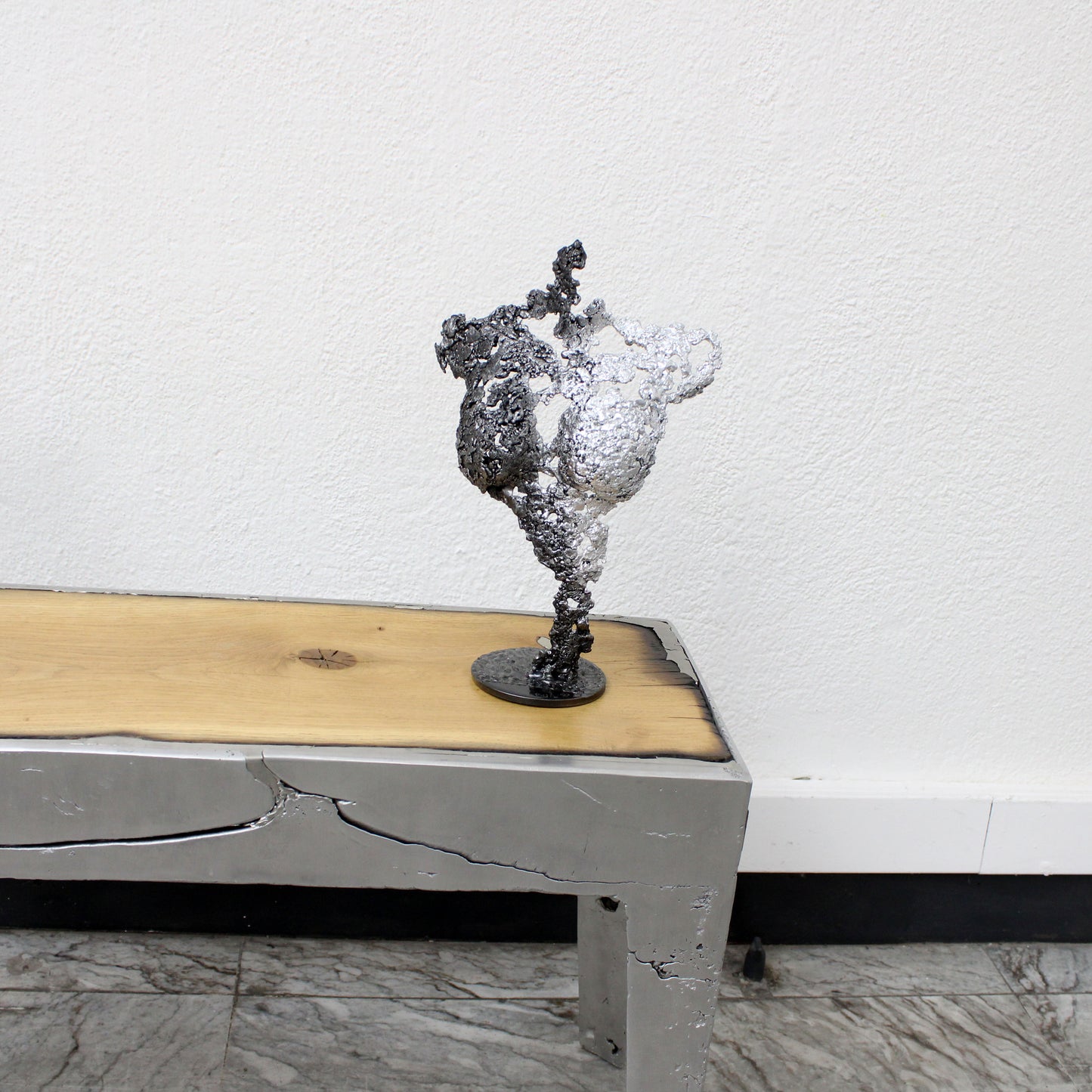 Pavarti Signature - Sculpture corps femme dentelle métal acier et chrome