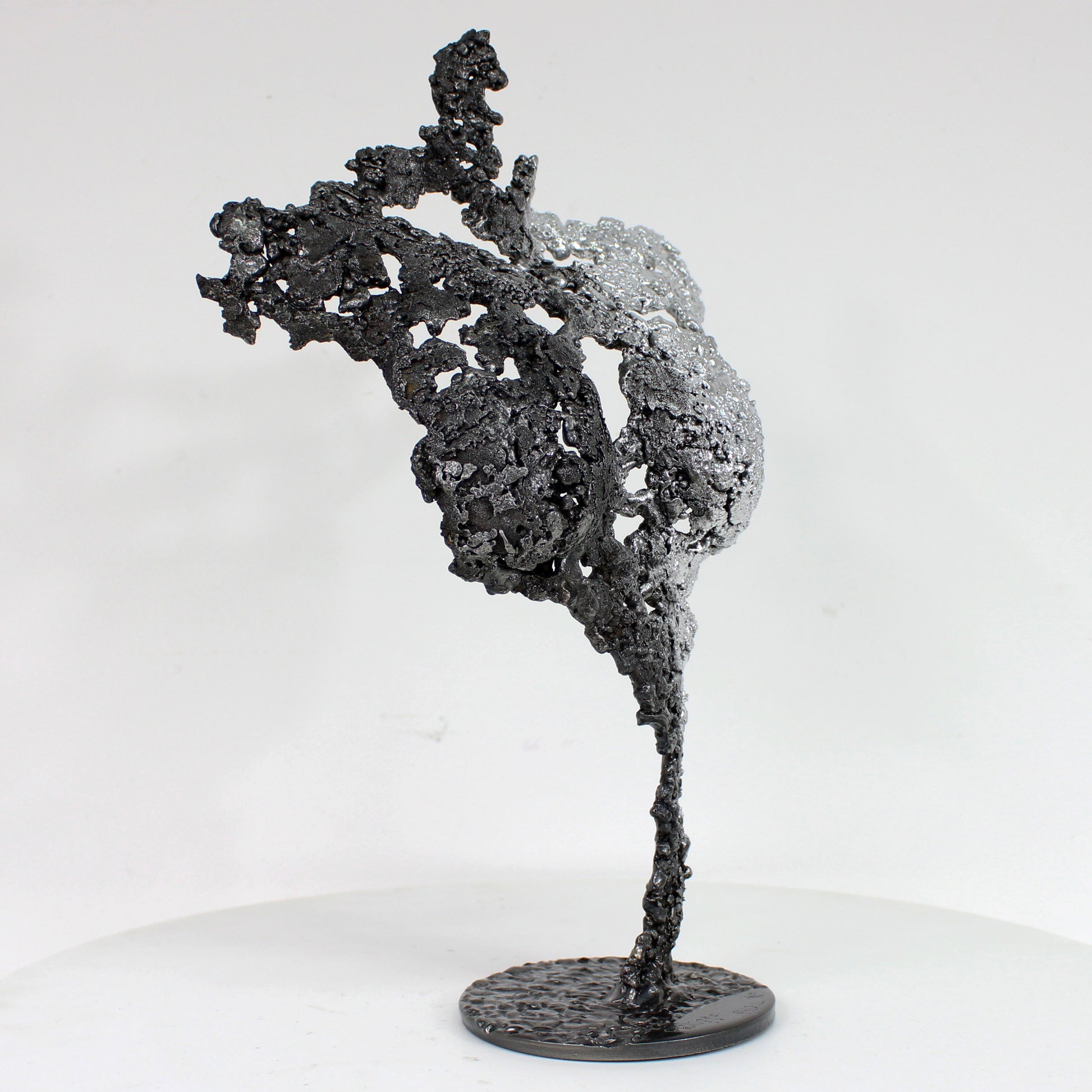 Pavarti Signature - Sculpture corps femme dentelle métal acier et chrome