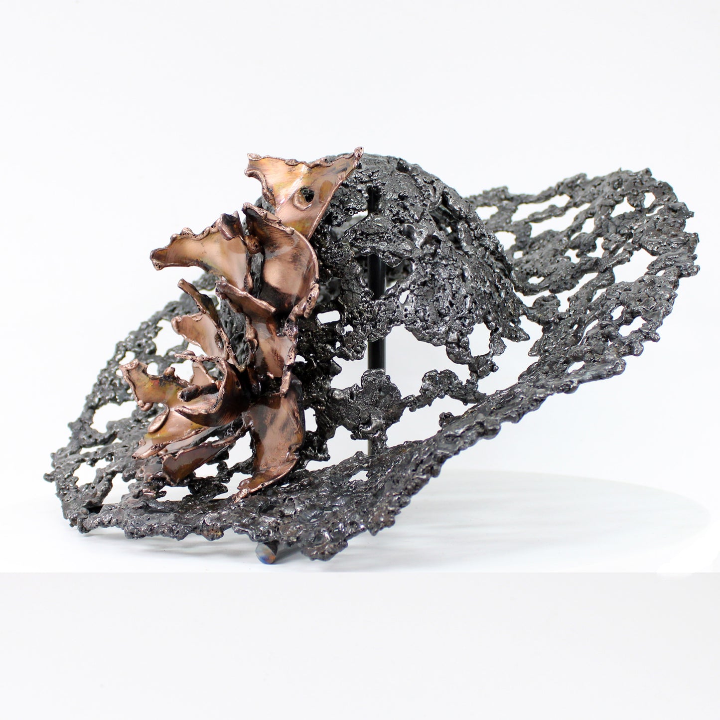 Chapeau 112-22 - Sculpture forme chapeau dentelle acier et bronze