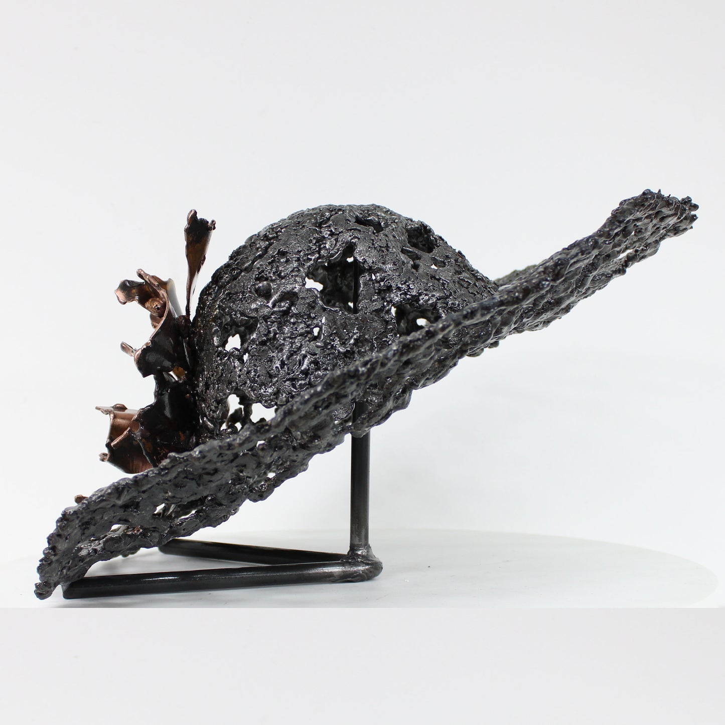 Chapeau 112-22 - Sculpture forme chapeau dentelle acier et bronze