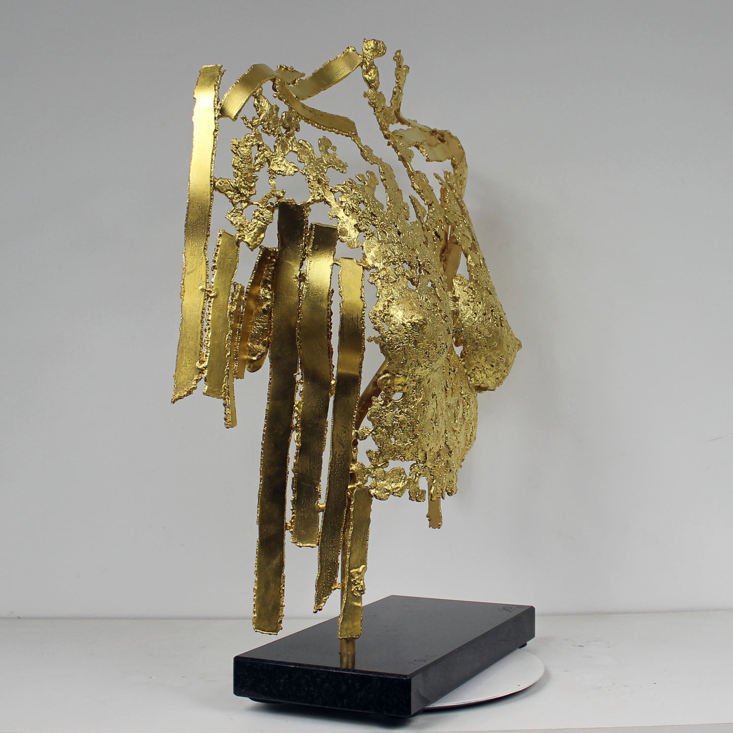 Belisama It's Only Gold - Sculpture buste femme dentelle bronze et Or - Buil