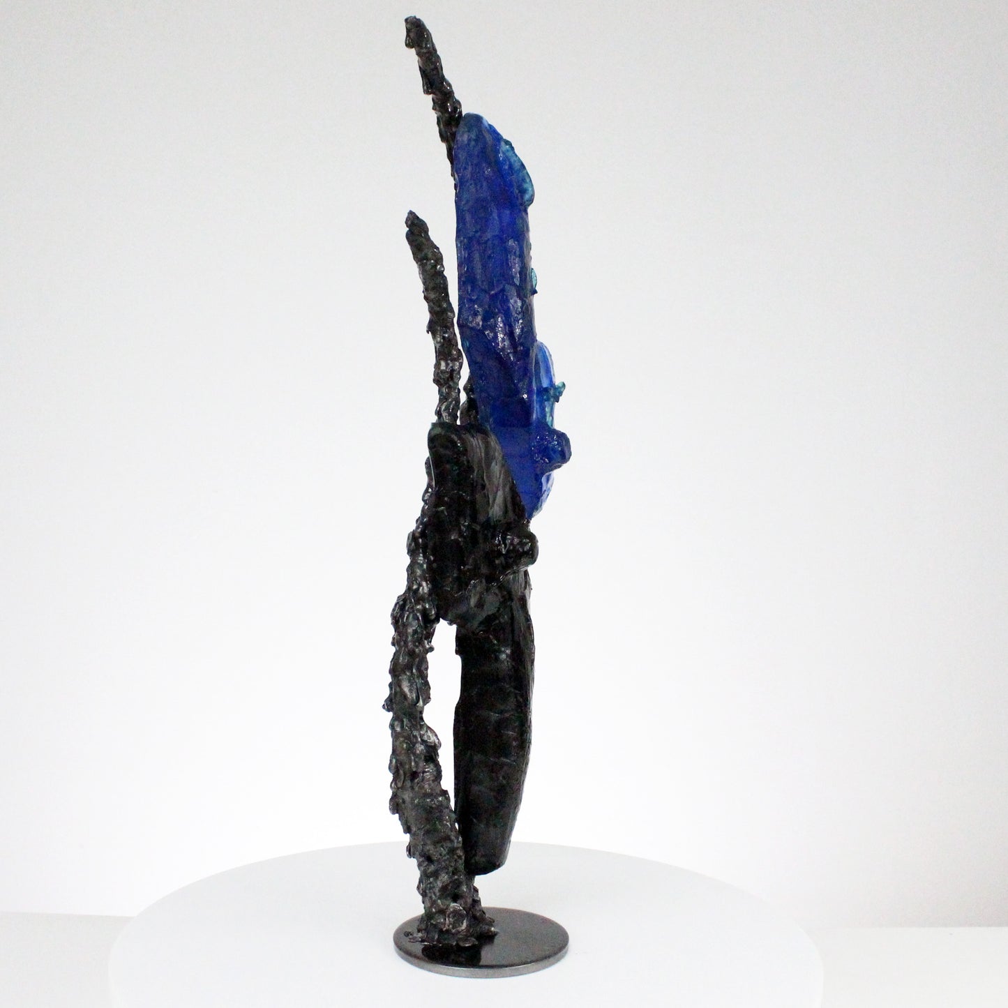 Idole CLXVI - Sculpture métal corps acier et pate de verre - Buil