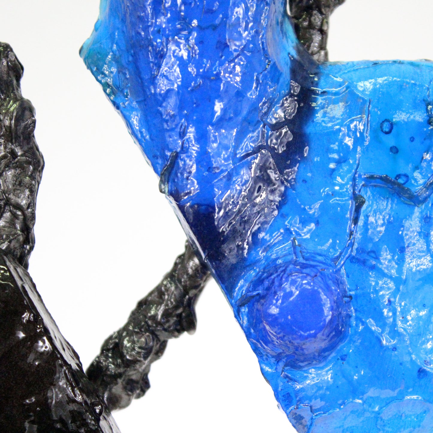 Idole CLXVI - Sculpture métal corps acier et pate de verre - Buil