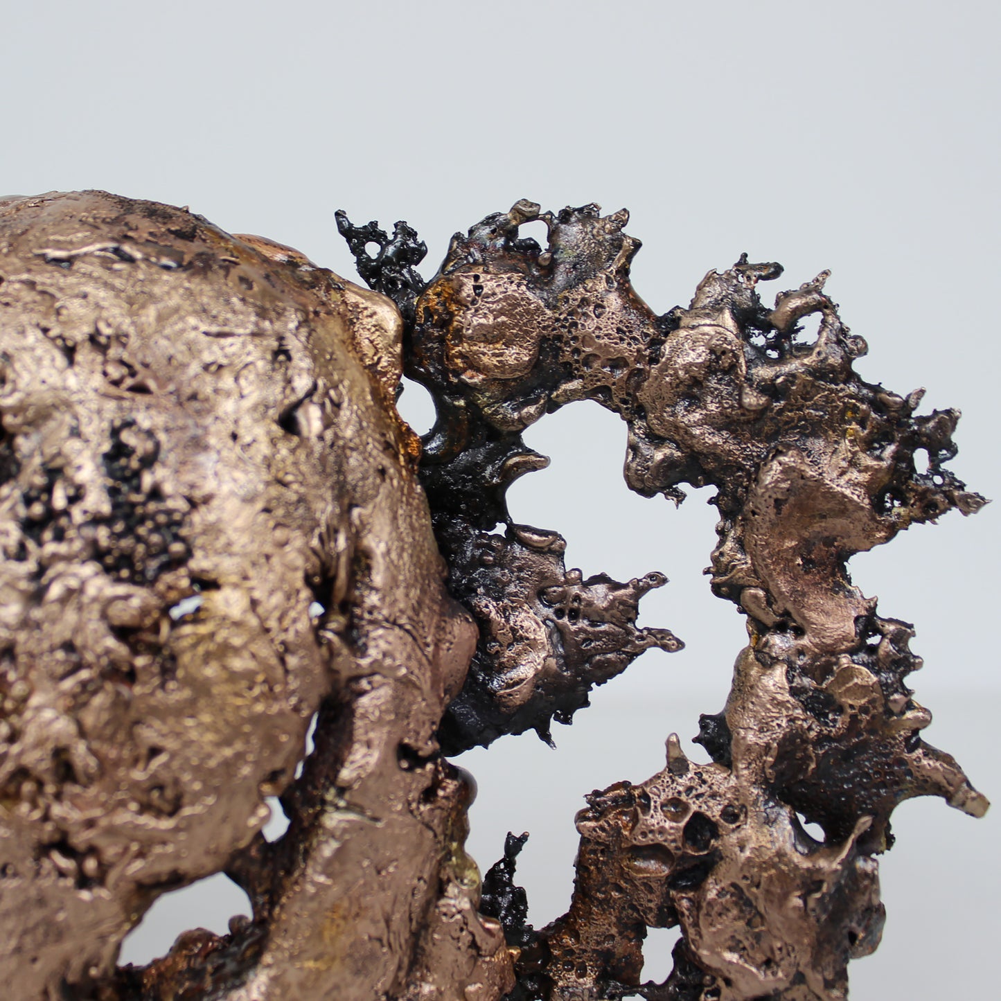 Buffon Martre - sculpture martre en gouttes de Bronze et d'Acier - Buil