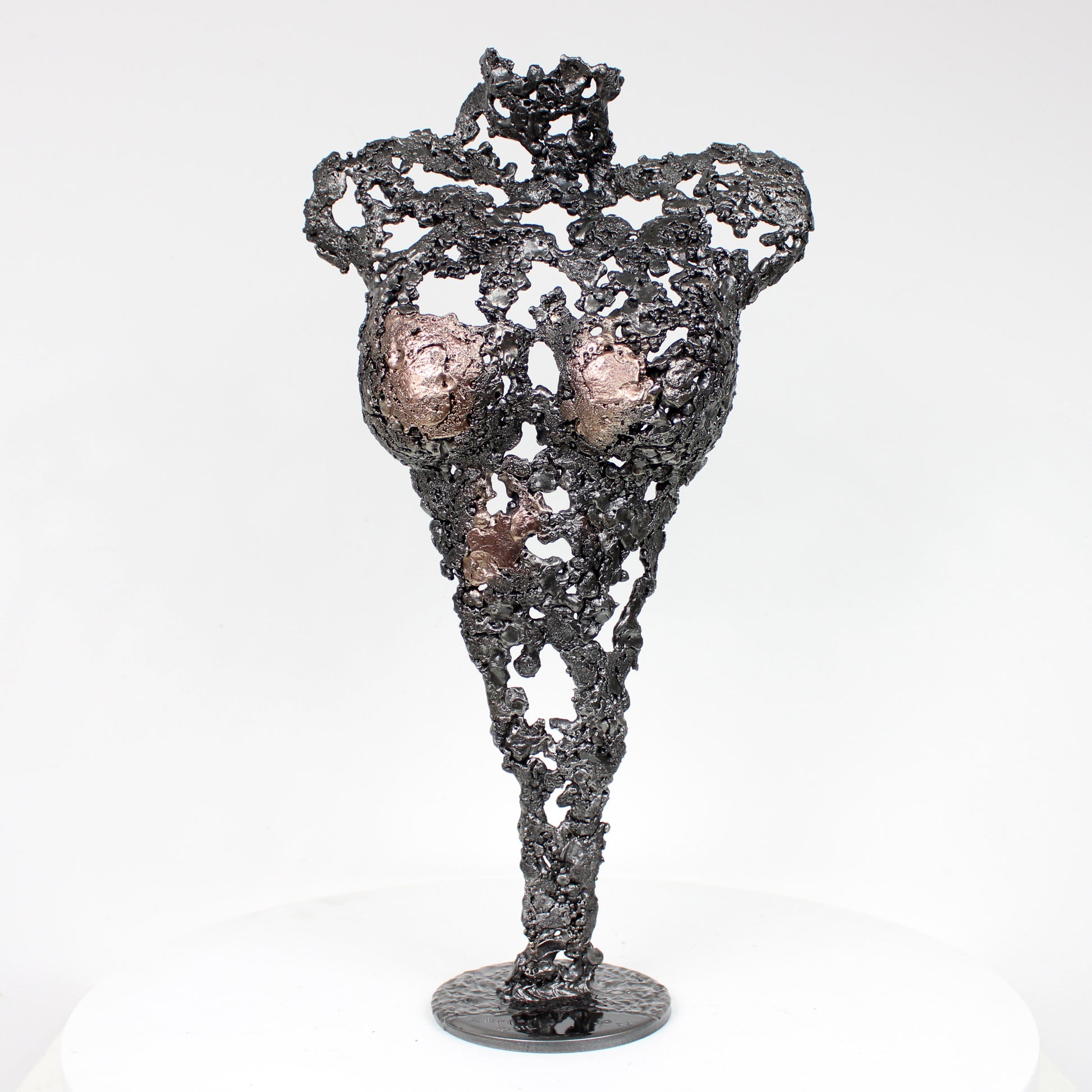 Pavarti Impromptue - Sculpture corps femme dentelle métal acier bronze