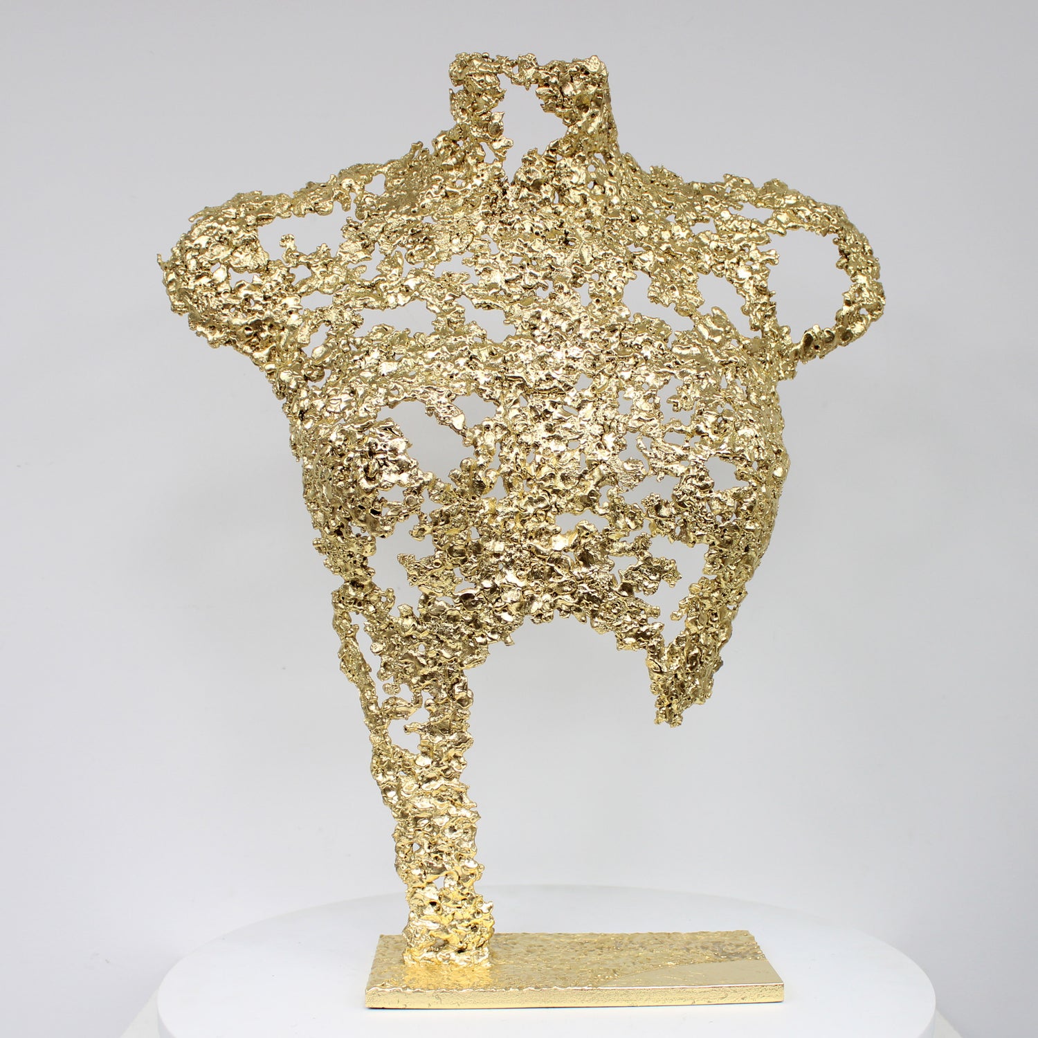 Belisama Etincelante - Sculpture bustier femme dentelle or