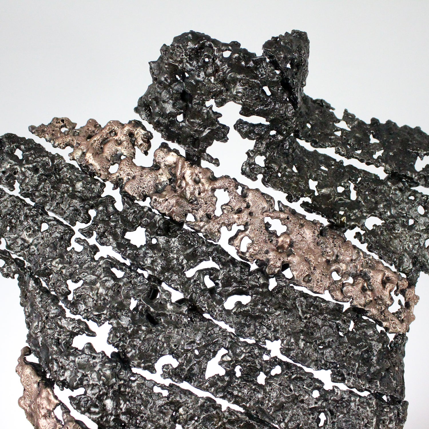 Belisama La femme ruban - Sculpture métal buste feminin acier bronze - Buil