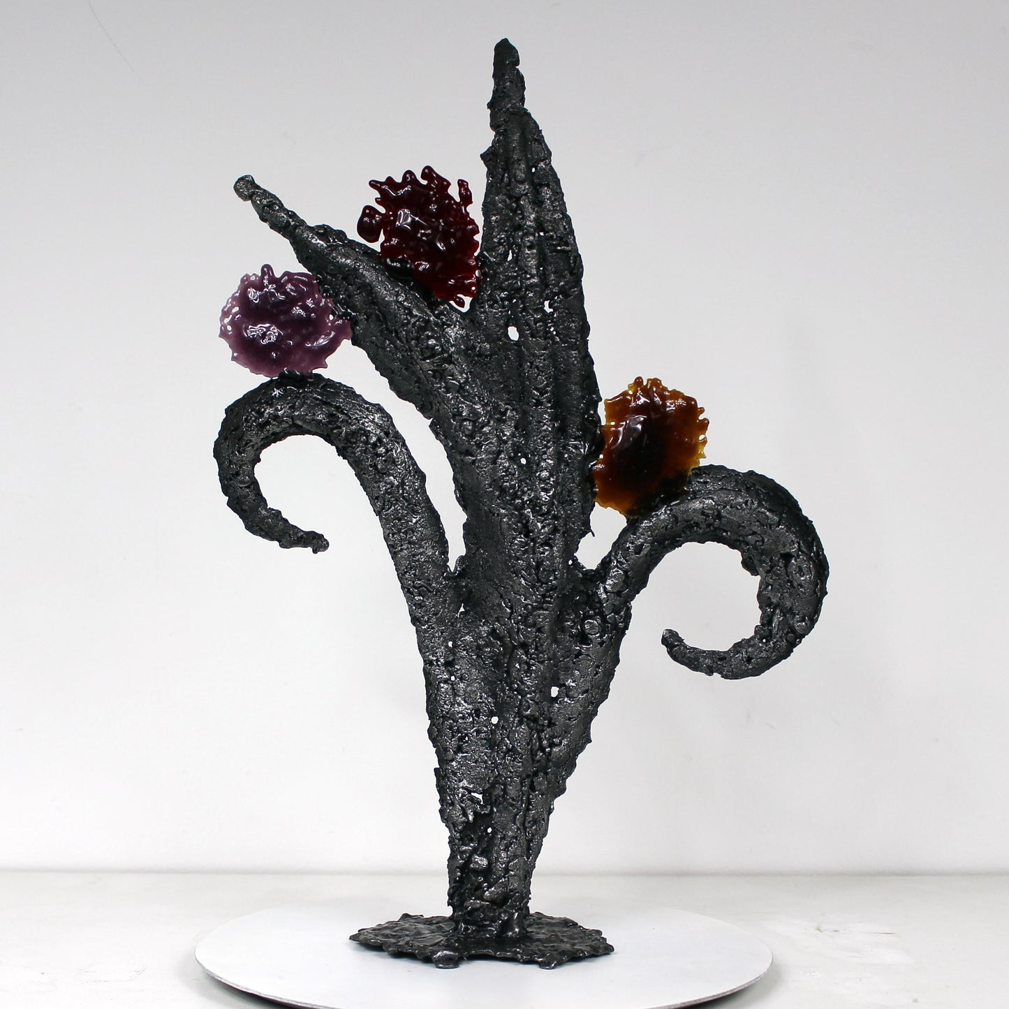 Armories - sculpture fleur en dentelle acier et verre - Buil