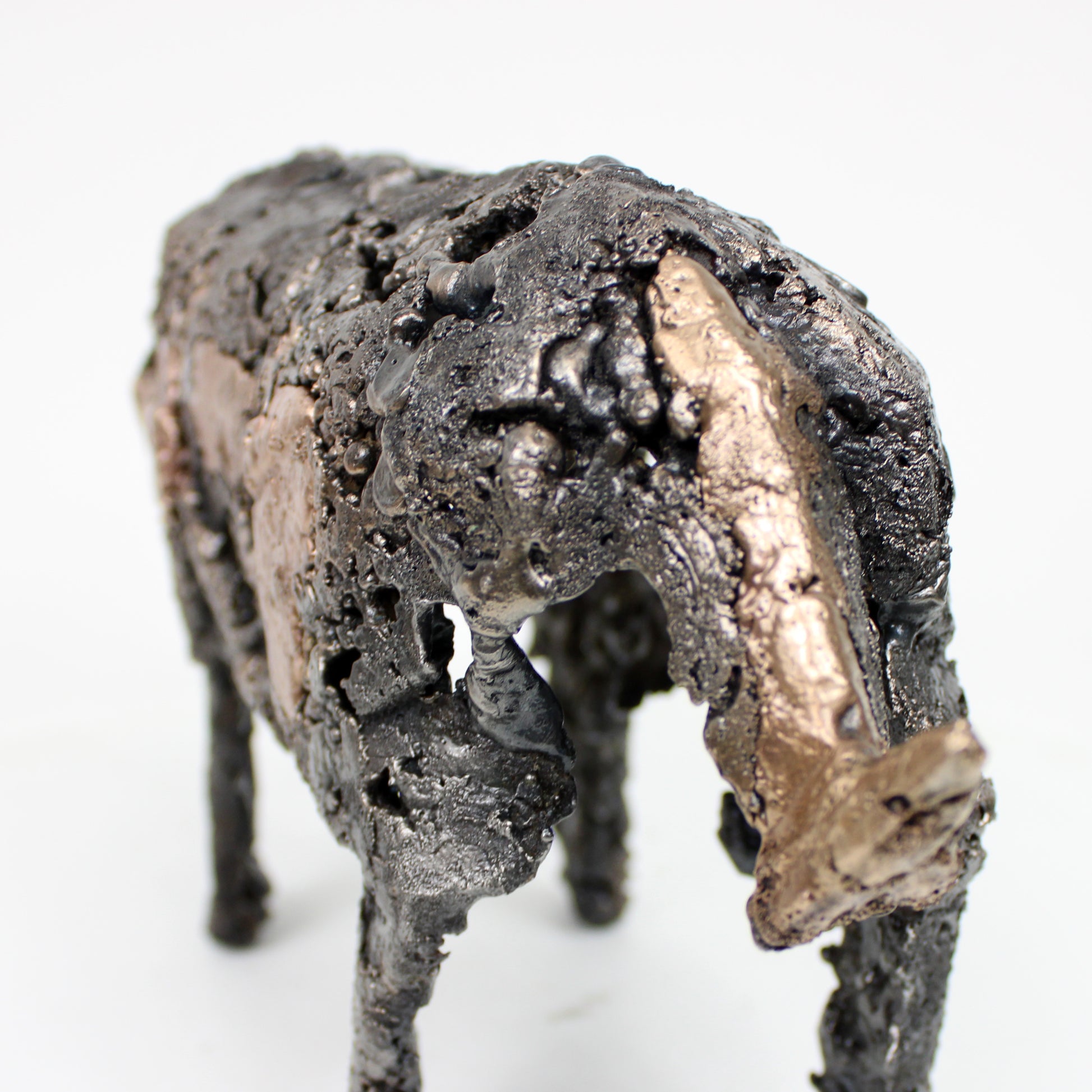 Rhinoceros 8-22 - Sculpture animal Rhinocéros en dentelle acier et bronze