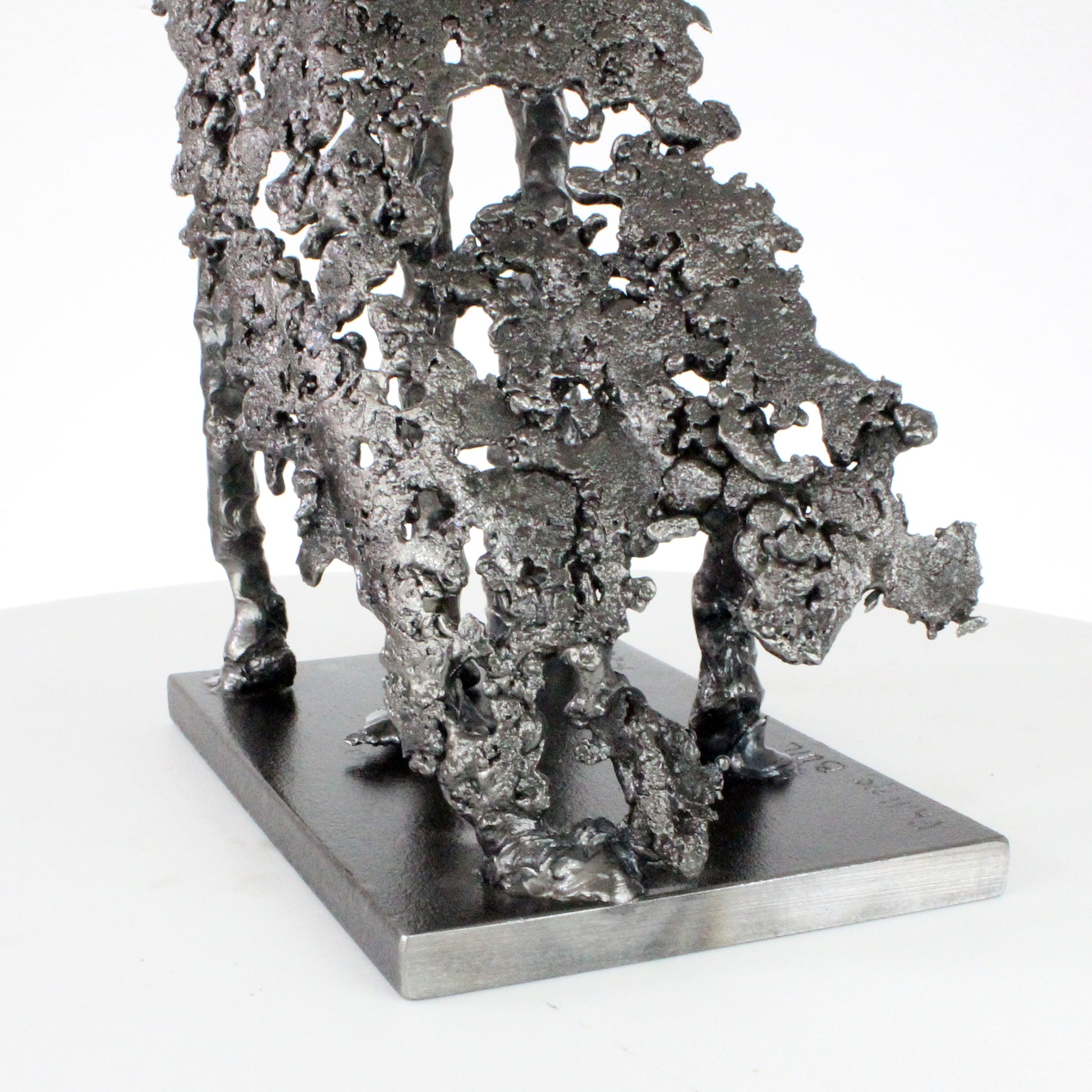 Trait de lumière 83-21 - Sculpture abstraite métal dentelle acier - Buil