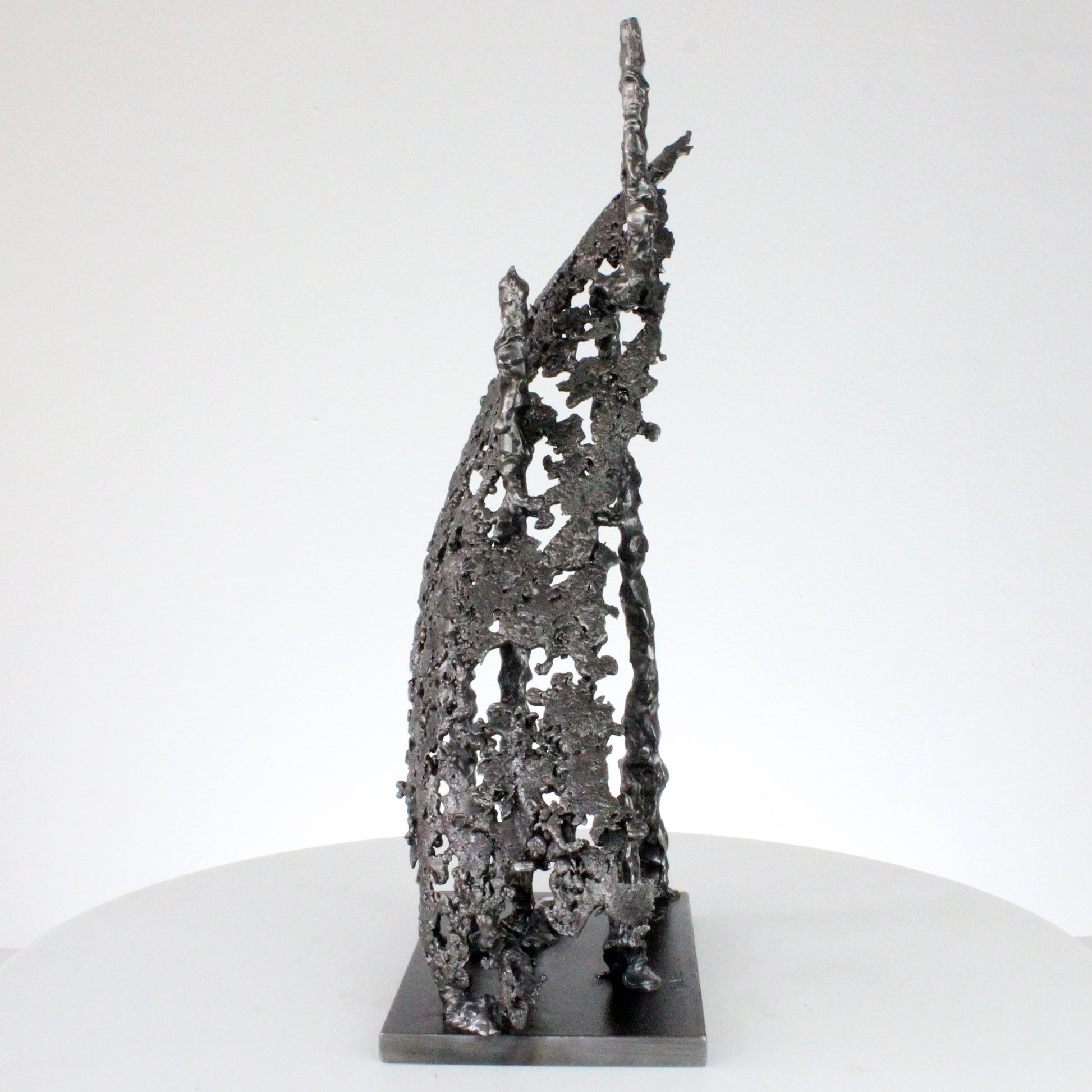 Trait de lumière 83-21 - Sculpture abstraite métal dentelle acier - Buil