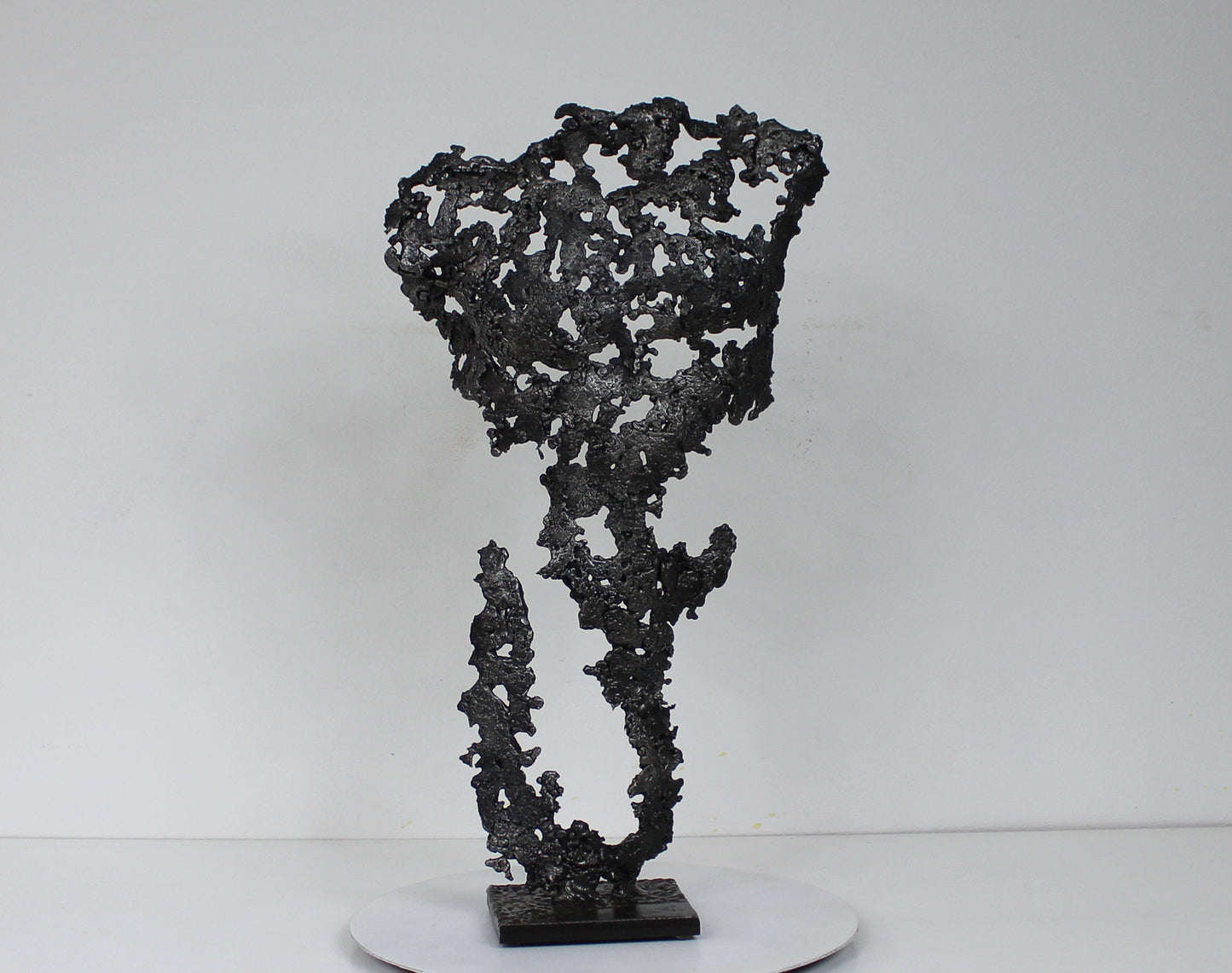 Pavarti Barong - Sculpture torse métal homme en dentelle acier - Buil