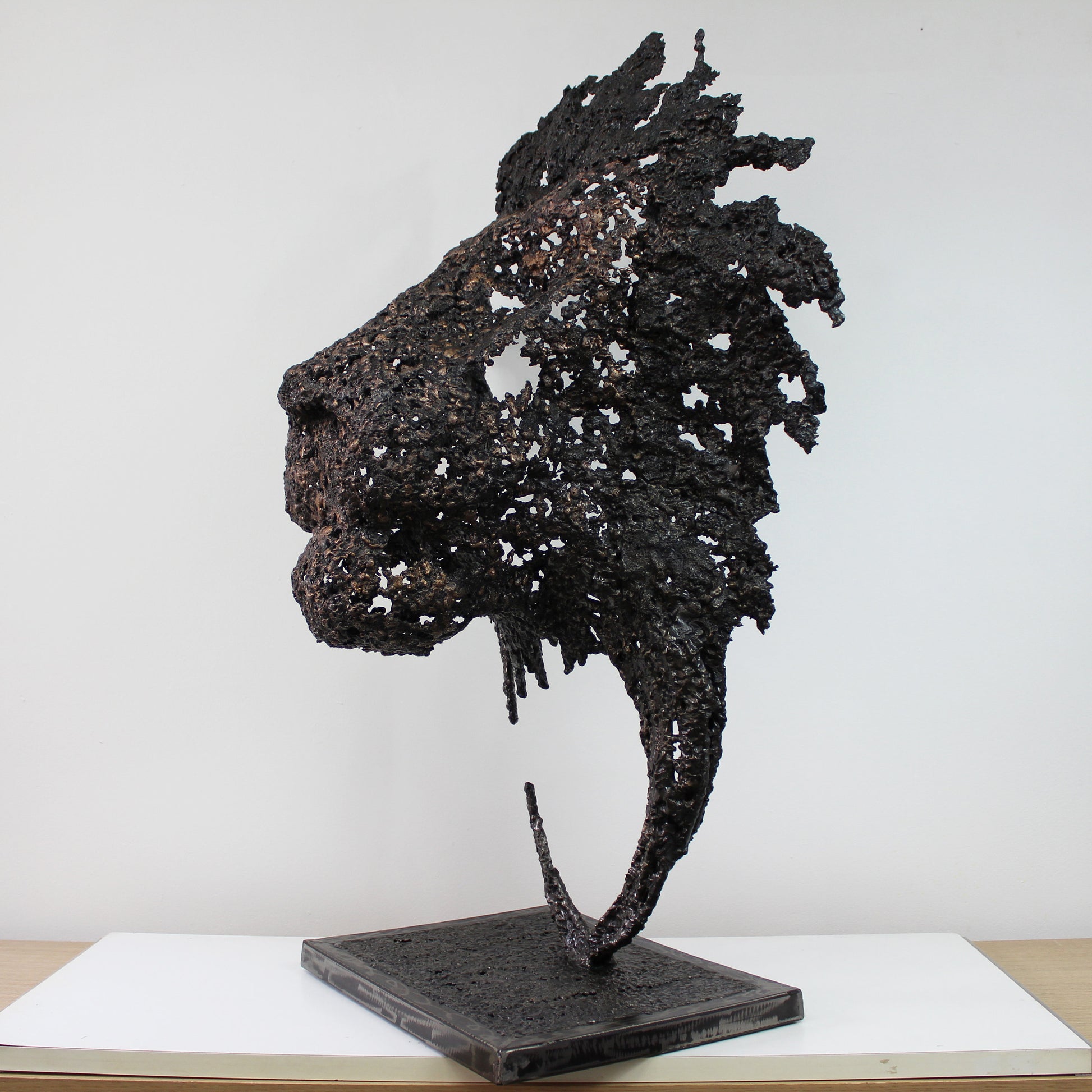 Tete de Lion - Sculpture animale tete de lion en acier bronze - Buil